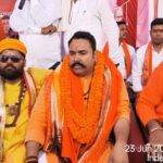 गोरखपुर में आयोजित सनातन समागम एवं विराट हिंदू महारैली में संबोधित करते जन समर्पण पार्टी के राष्ट्रीय अध्यक्ष अभिषेक चन्द