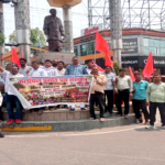 जलांचल प्रगति पथ संस्थान के पदाधिकारी एवं सदस्य पर्यावरण संरक्षण, जल संवर्धन, वृक्षारोपण, नशामुक्ति और सामाजिक जागरूकता अभियान को लेकर आयोजित बैठक में उपस्थित।
